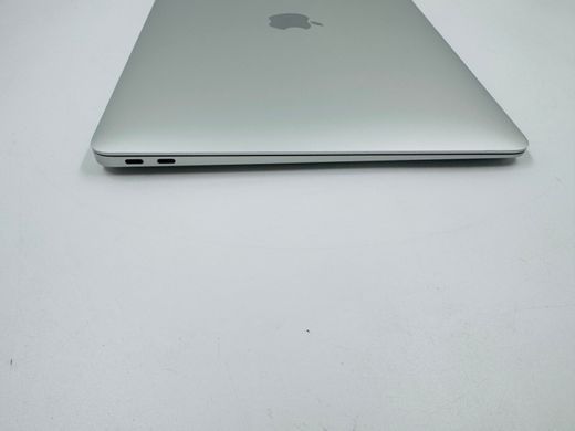 Apple MacBook Air 13 2020 M1 8GB RAM 256GB SSD Silver фото