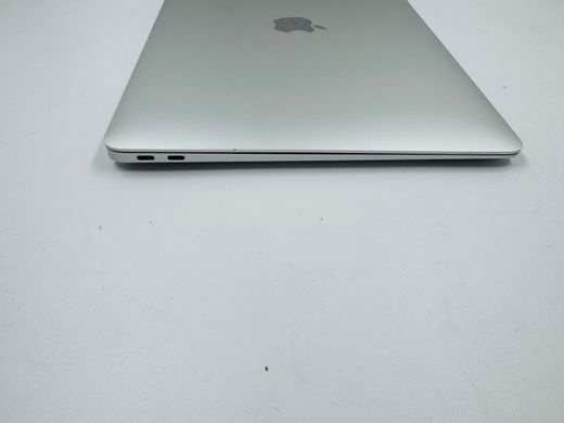Apple MacBook Air 13 2020 M1 8GB RAM 256GB SSD Silver фото