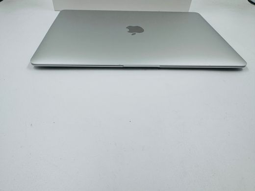 Apple MacBook Air 13 2020 M1 8GB RAM 256GB SSD Silver фото