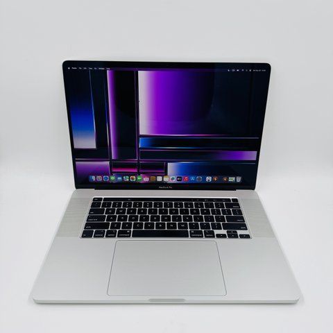 Apple MacBook Pro 16 2019 i9 64GB RAM 1TB SSD фото