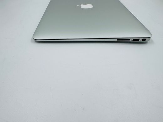 Apple MacBook Air 13 2017 i5 8GB RAM 256GB SSD фото