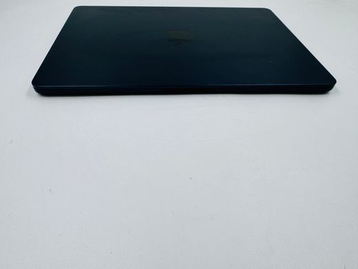 Apple MacBook Air 13.6 2022 M2 8GB RAM 256GB SSD Midnight фото