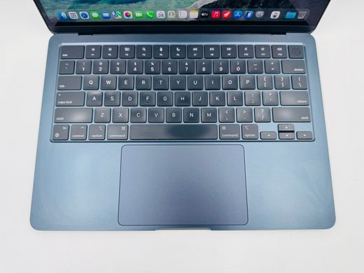Apple MacBook Air 13.6 M3 2024 16GB RAM 256GB SSD Midnight фото